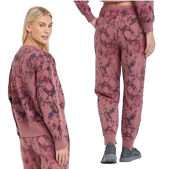 JoyLab Crushed Berry Relaxed Fit Sweatshirt & Mid-Rise Terry Jogger Pants Set - Picture 9 of 9